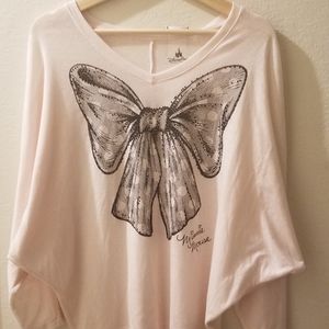 Disney Minnie mouse blause.